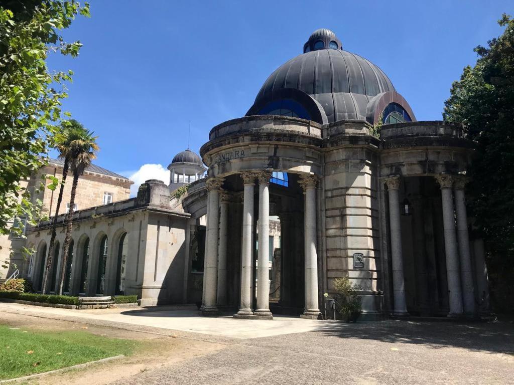 Edificio Historico Mondariz-Balneario, Tranquilidad, Ideal Para El Teletrabajo Ngoại thất bức ảnh