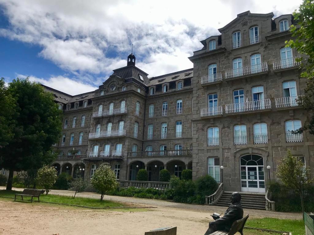 Edificio Historico Mondariz-Balneario, Tranquilidad, Ideal Para El Teletrabajo Ngoại thất bức ảnh